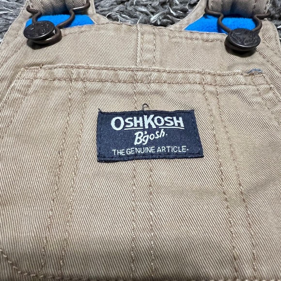 Osh Kosh B’Gosh Fleece Lined Khakis Overalls Baby 9 months - Picture 3 of 6